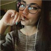 Studentessa universitaria offre ripetizioni materie linguistiche